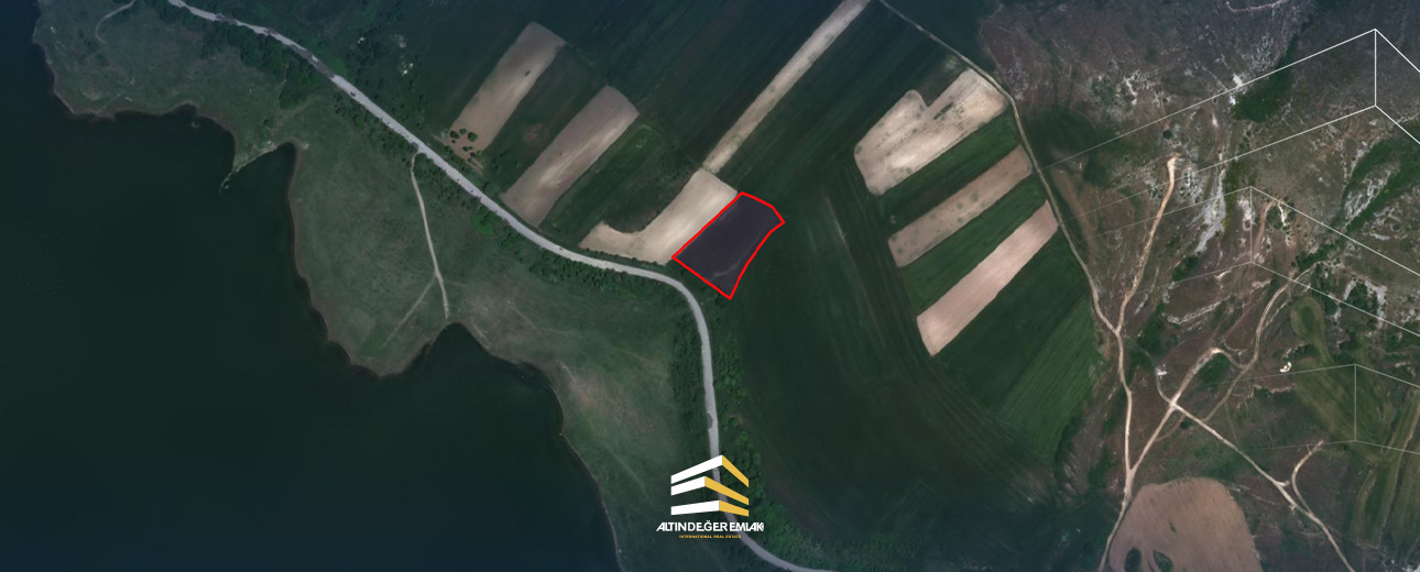 Arnavutköy, Hacımaşlı'da Satılık Mükemmel Arazi Parseli